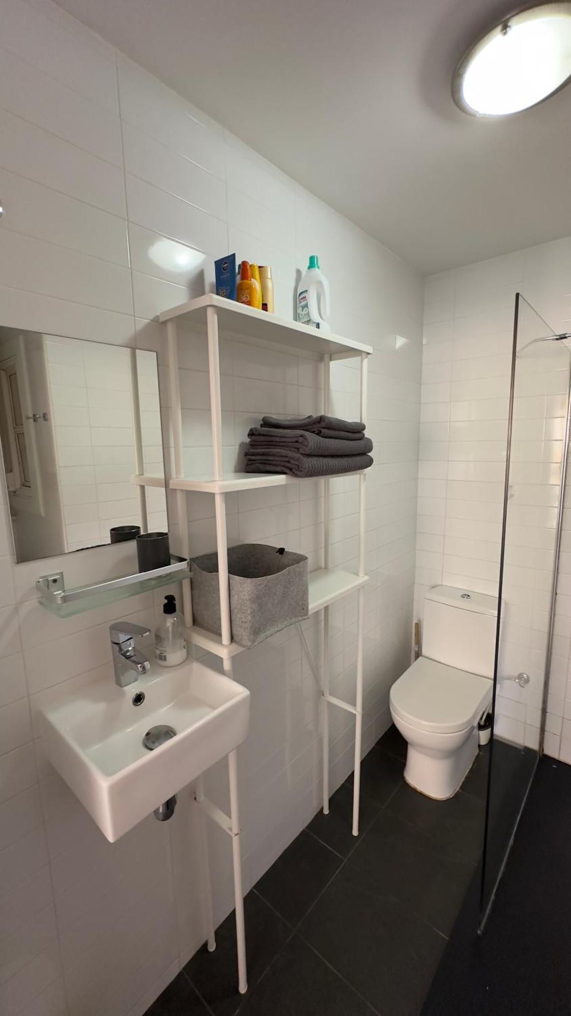 Sunny Flat In Sitges 30 Seconds To Beach, Balcony & Sea Views! エクステリア 写真