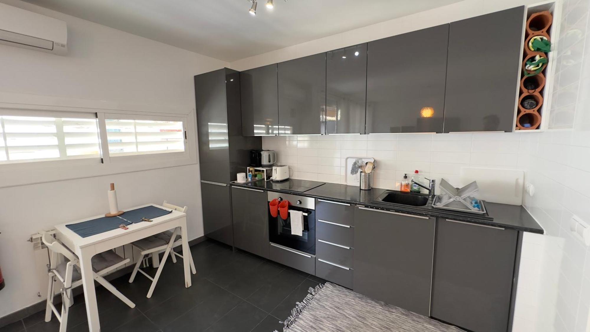 Sunny Flat In Sitges 30 Seconds To Beach, Balcony & Sea Views! エクステリア 写真
